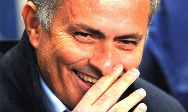 Уволнение на Моуриньо ще струва 24 милиона на Юнайтед