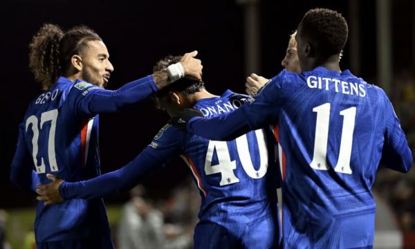 Челси обърна Линкълн в купата на лигата