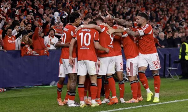 Бенфика надви Наполи в Португалия