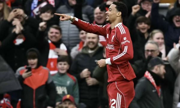 Екитике добави два гола към сметката си в нова победа