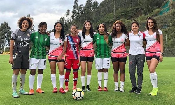 Наставникът на женския национален отбор на  Еквадор напусна заради секс –скандал  
