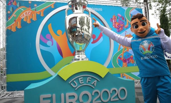 УЕФА все още не е решила за името на Евро 2020