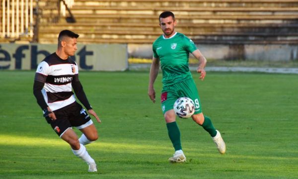 Локо Пловдив загуби точки в битката за 2-ро място