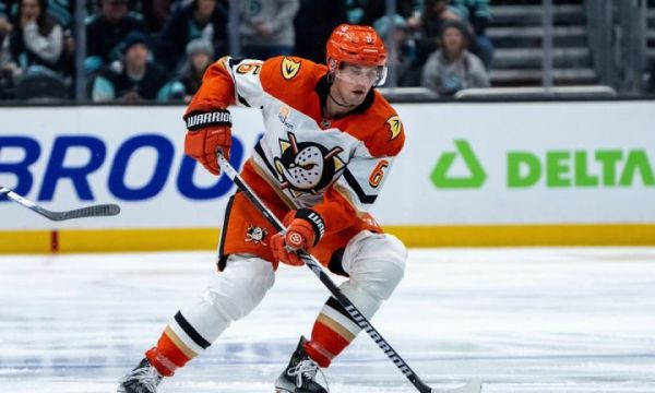 Девилс привлече защитник на Дъкс 