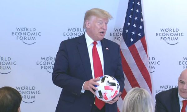 Инфантино към Тръмп: САЩ се превръща в световна футболна държава