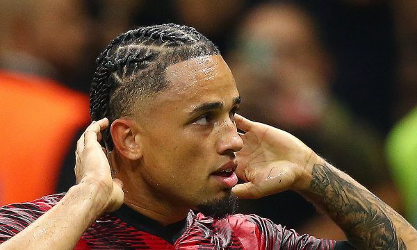 Болоня може да наеме Окафор