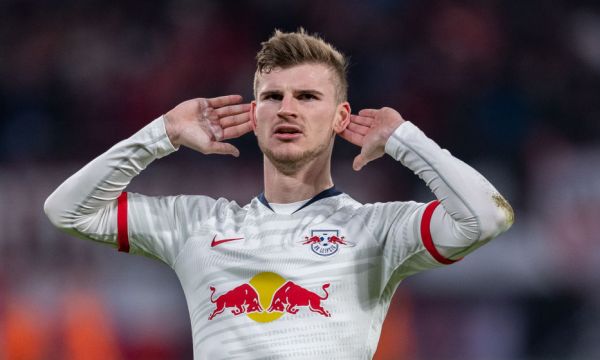 Ливърпул се отказа от скъпи покупки през следващата една година