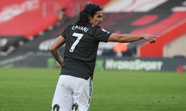 Кавани контузи глезена си 