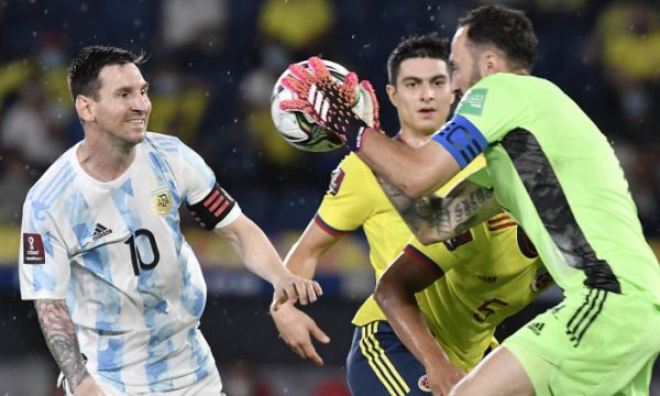 Бразилия с шести пореден успех, Аржентина изпусна победата (видео)