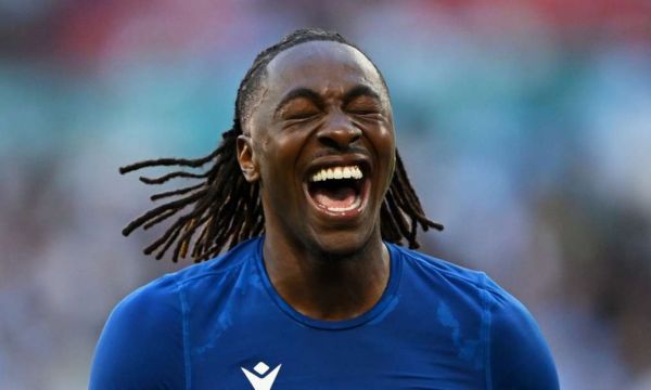 След загубата на Сон и Мадисън, Тотнъм иска Езе