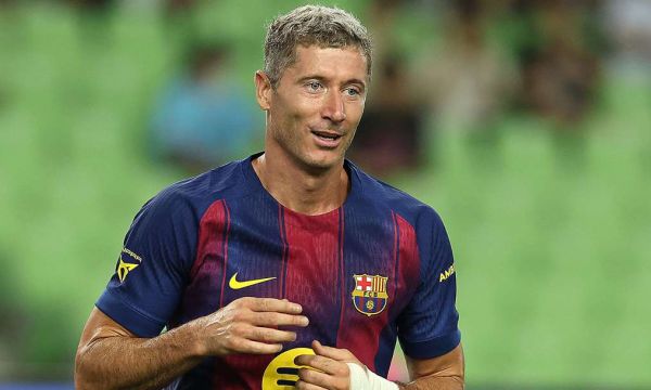 Левандовски: Казах 'Да' на Ман Юнайтед, но не стана