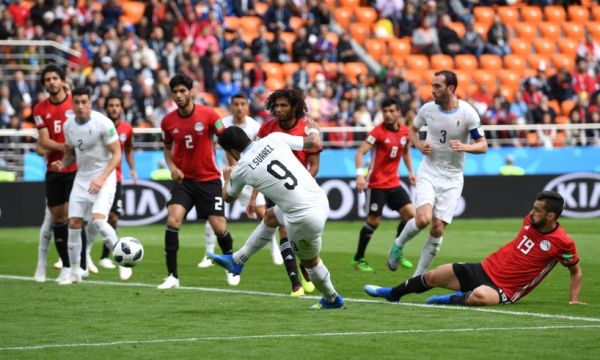 Късен гол носи победата на Уругвай над Египет (видео)