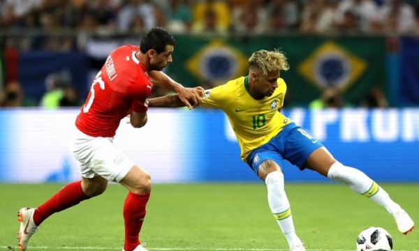 Швейцария препъна Бразилия на старта на Мондиал 18
