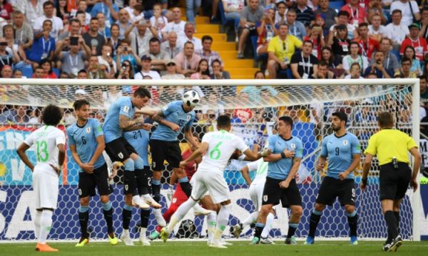 Уругвай с нова пестелива победа