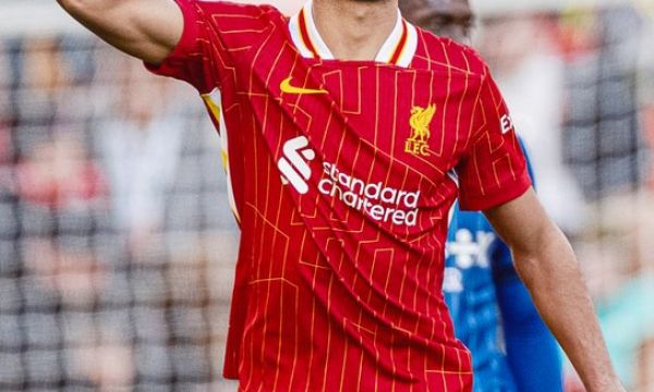 Ливърпул с комфортна победа над Ипсуич 