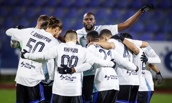 Левски се реваншира на феновете си с успех във Варна (видео)