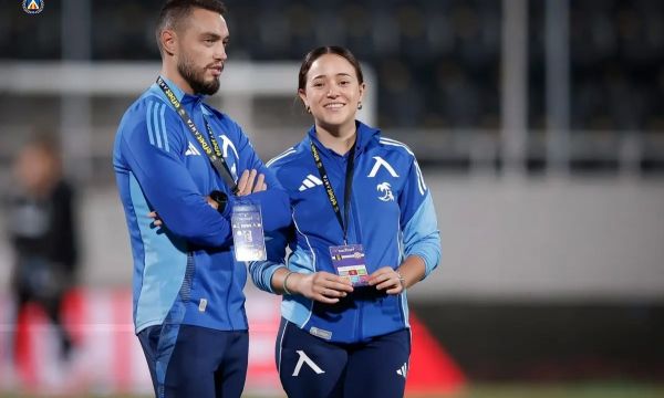 Млада испанка влезе в щаба на Левски