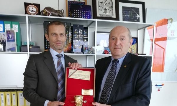 Временният бос на БФС се срещна с президента на УЕФА