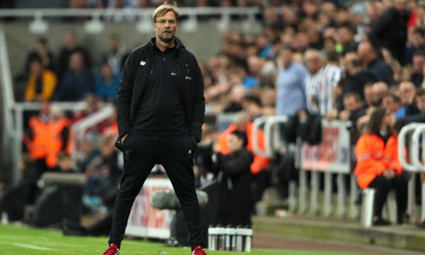 Клоп се оплака от тежкия график