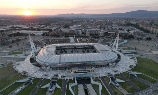 Ювентус – Сасуоло: „бианконерите“ преследват топ 4 в решаващ етап от сезона