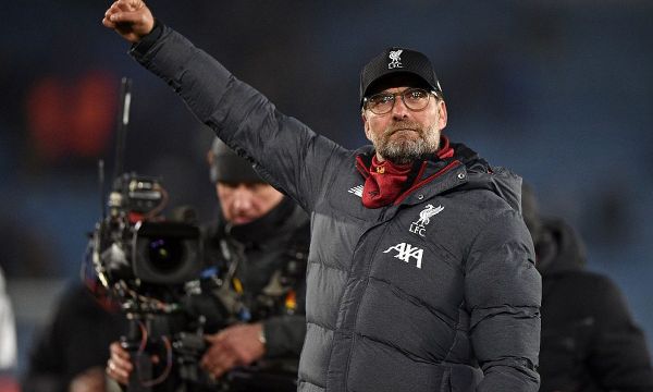 Клоп: Честита Нова година!