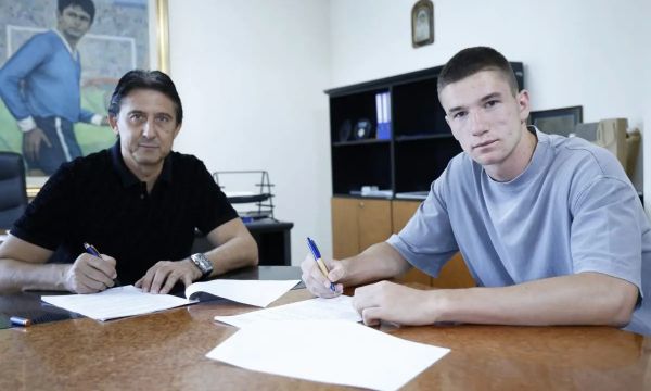 Левски подписа договор с млад талант