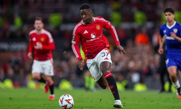 Майно все още иска да напусне Ман Юнайтед 