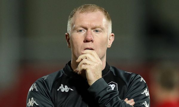 Скоулс назова тримата най-трудни съперника 