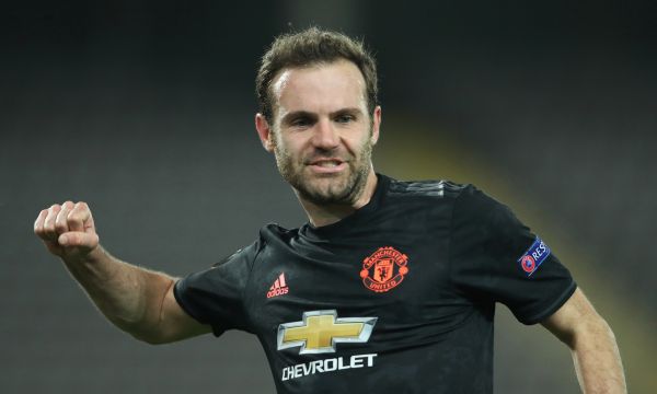 Ман Юнайтед все още не е решил за Мата