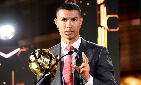 Роналдо коментира наградата на Globe Soccer
