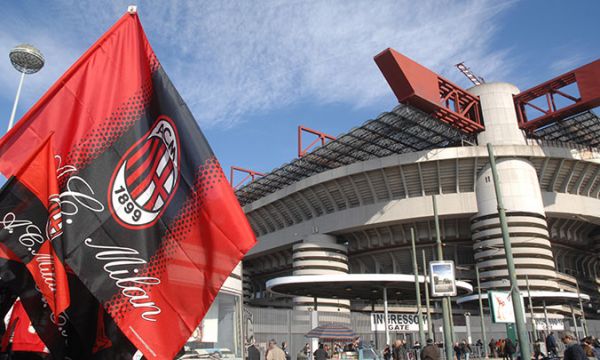 УЕФА отложи делото за нарушенията на Милан
