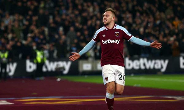  Ман Юнайтед е заинтересован от нападател на Уест Хем