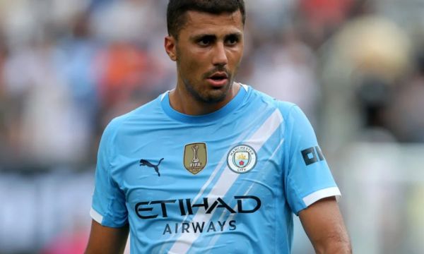 Пеп: Ман Сити се чувства по-уверено с Родри 