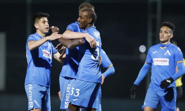 Левски с първа загуба за годината - втородивизионен турски тим удари сините