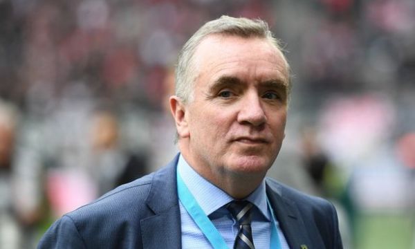 Айър: Ливърпул ще стане шампион