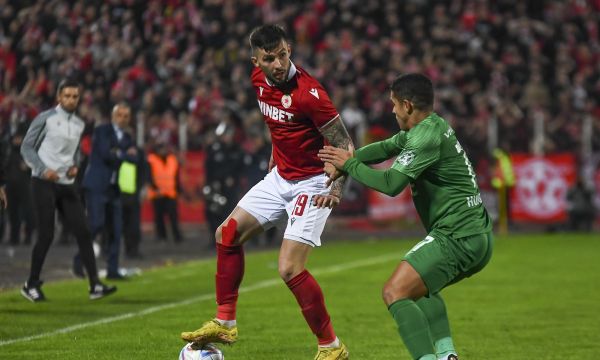 Вдигат Турицов и Скаршем за дербито срещу Левски