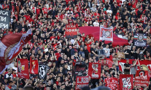 ЦСКА: Преговаряме със здравните власти, искаме да допускат фенове на стадиона