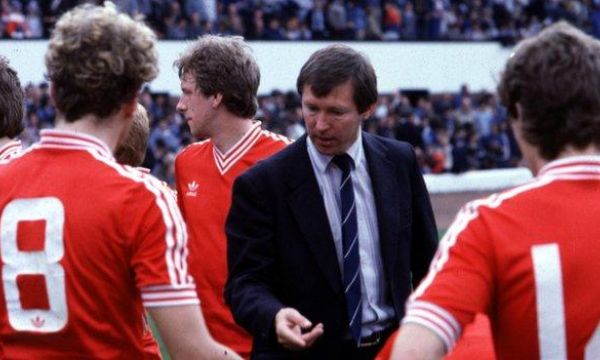 Арсенал обмислял Фъргюсън за мениджър през 1986 г. 