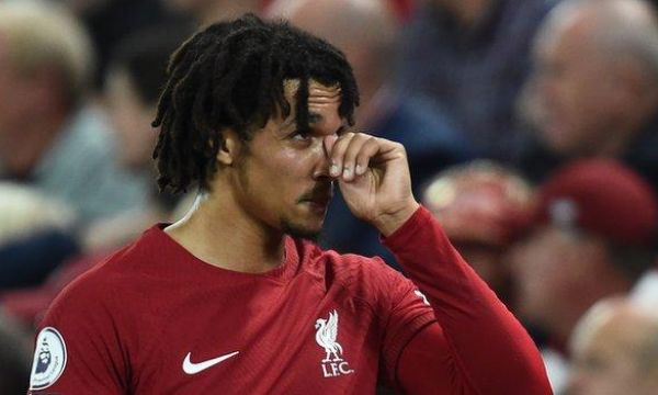 Клоп: Трент няма проблеми в защита