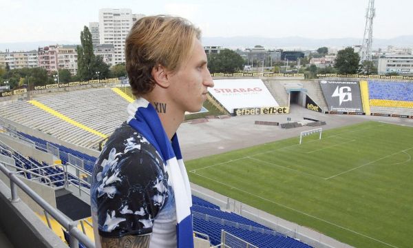 Вашчук отпадна от състава на Левски за Лудогорец