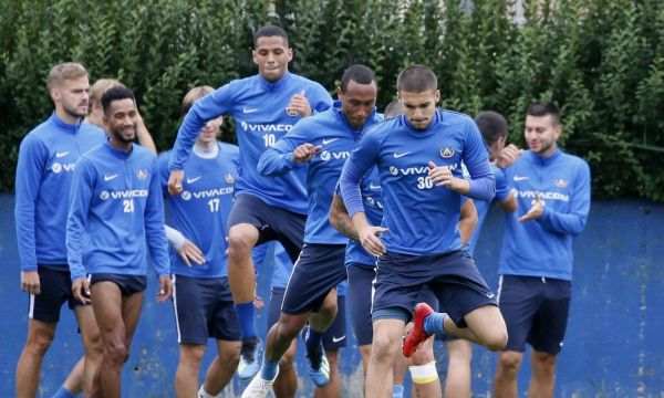 Забавни тренировки за Левски преди двубоя с Локо Пловдив (видео)