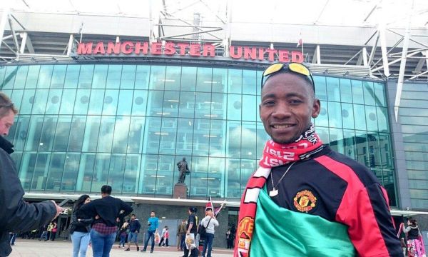 Манчестър Юнайтед наказа фен за три години 