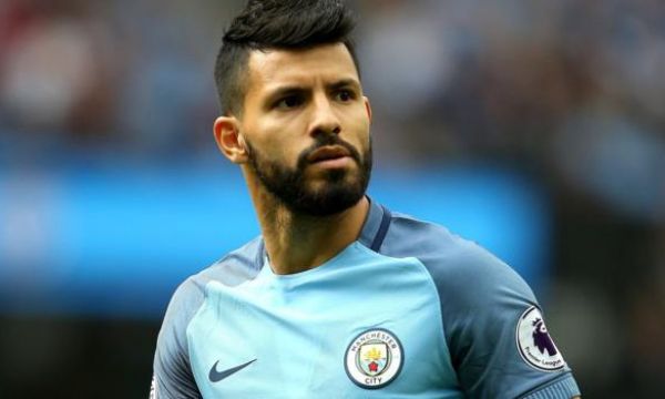 Агуеро може да напусне Сити при трансфер на Санчес