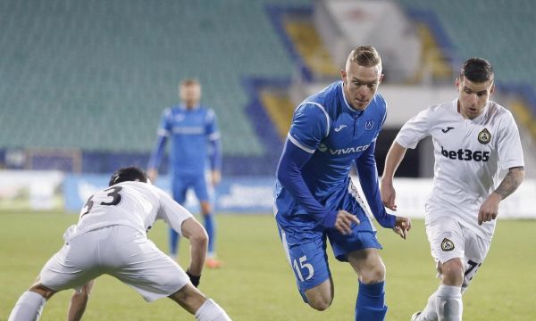 Без изненади в групата на Славия за финала срещу Левски