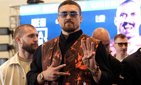 Атлас обясни защо Усик трябва да прекрати кариерата си