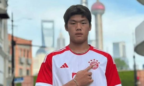 18-годишен футболист е в мозъчна смърт 