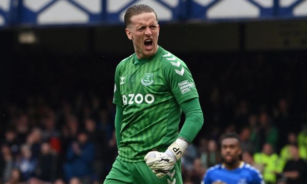 Пикфорд се обвърза с Евертън до 2029 г. 