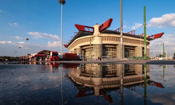 Милан и Интер се надяват да изиграят първия си мач на новия стадион през 2030 г.