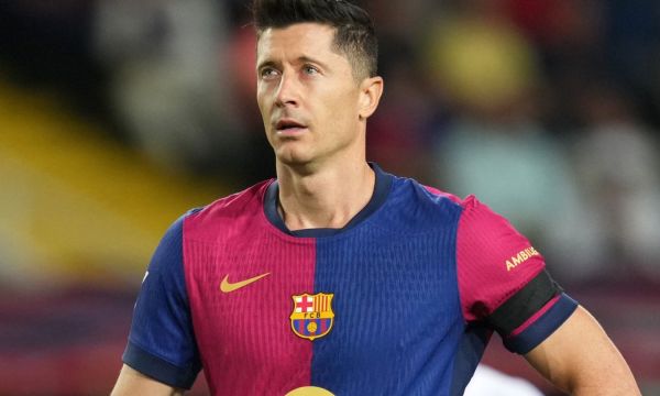 Агентът на Лева призна, че бъдещето на играча в Барса е несигурно