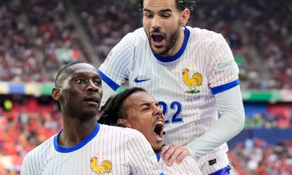 Късен гол донесе успеха на Франция срещу Белгия (видео)